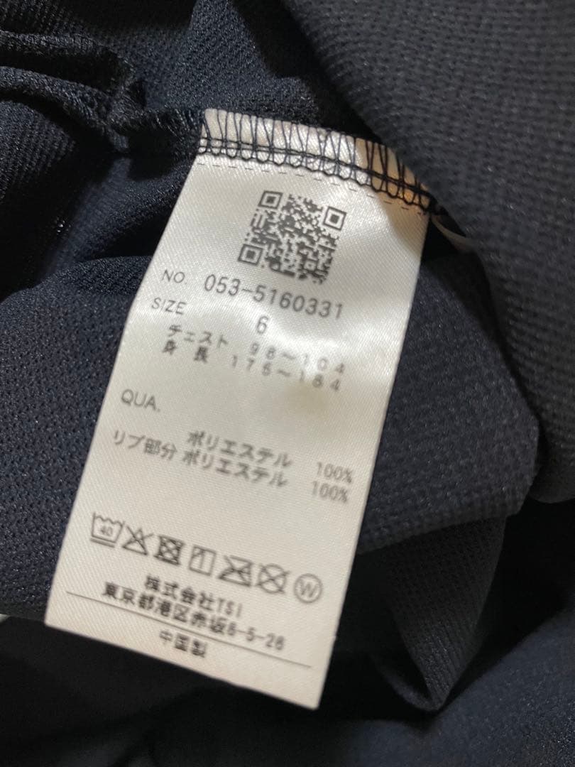 人気完売パーリーゲイツピカチュウ半袖ポロシャツトップスネイビーサイズ6