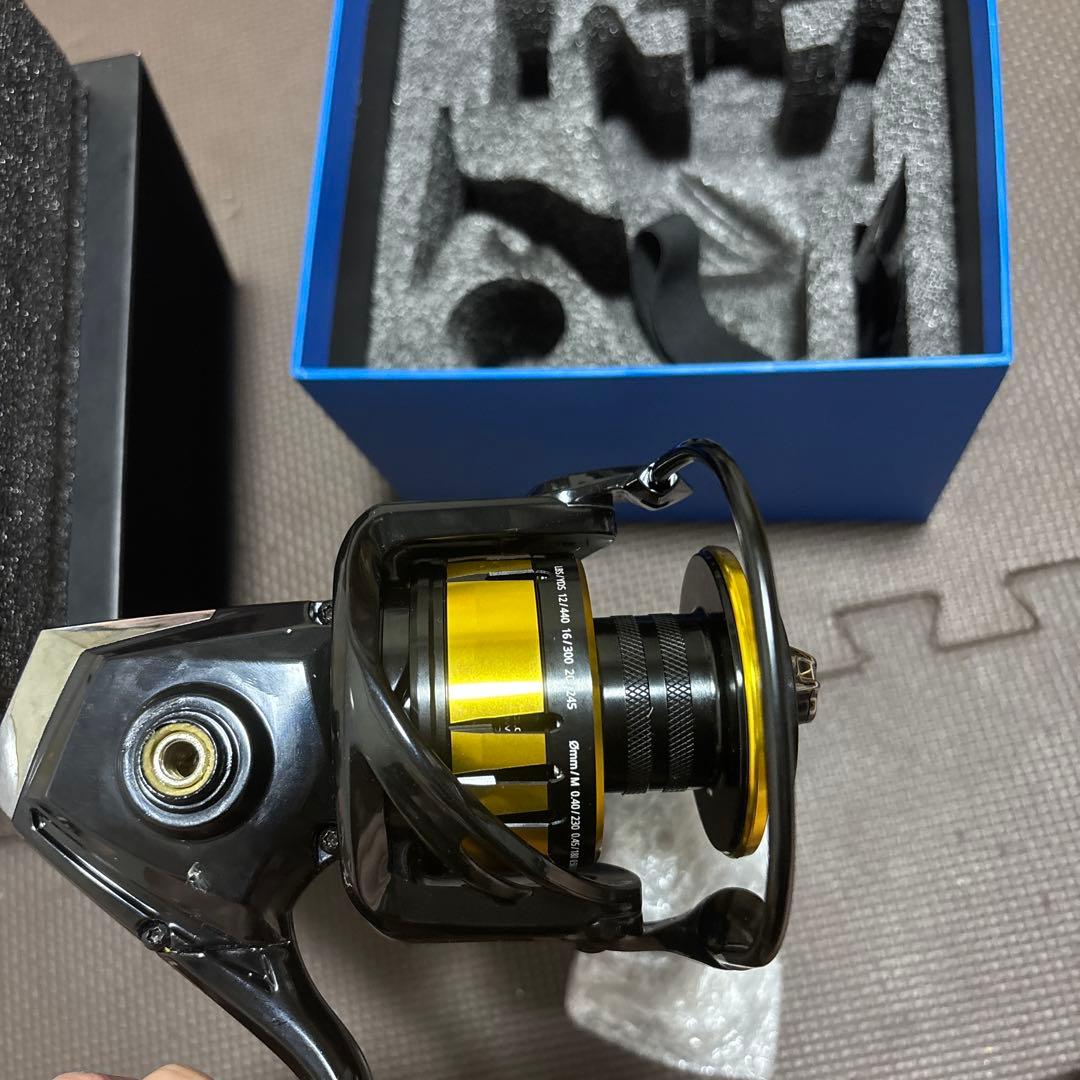 リール okuma TESORO TSR8000HA