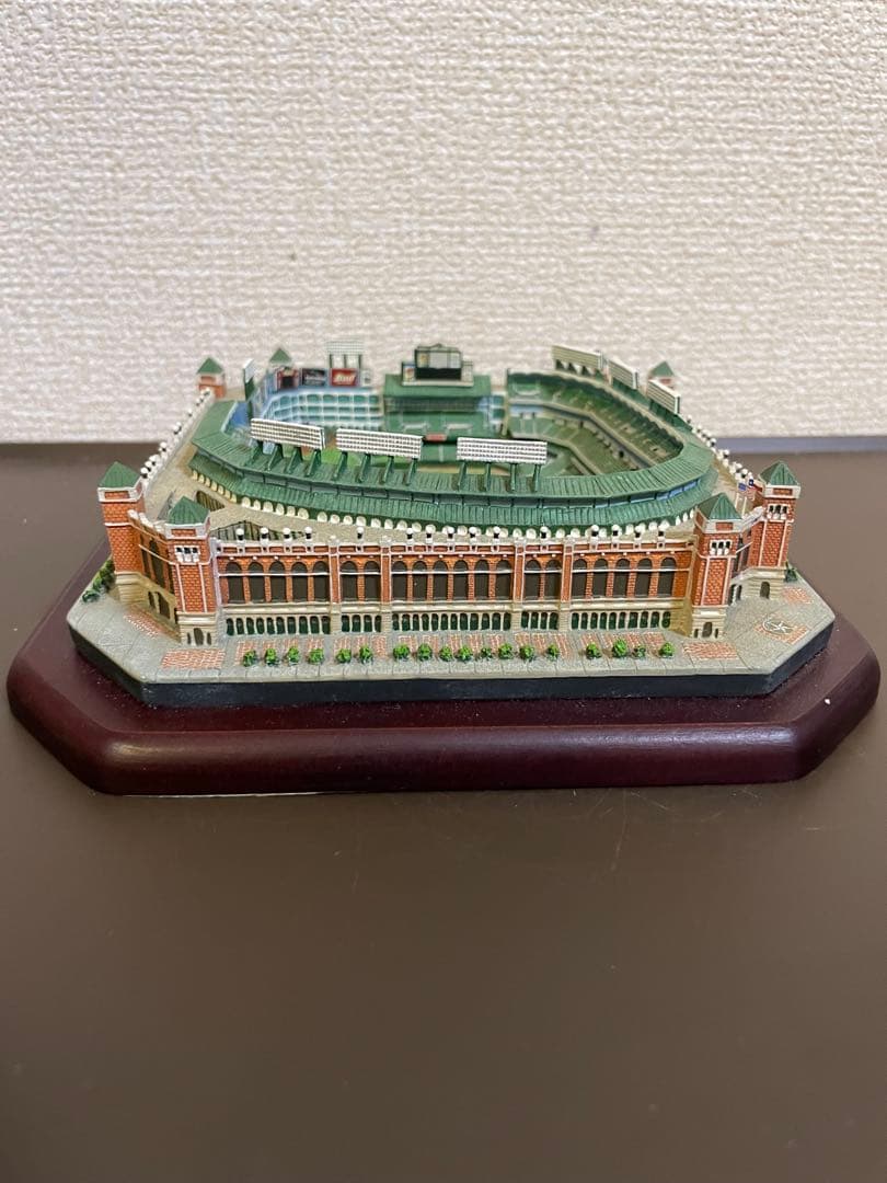 OG　ボールパークインアーリントン　スタジアムフィギュア
