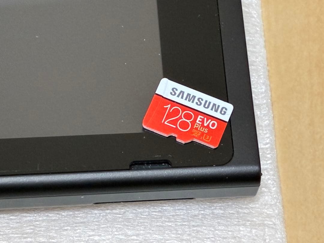 Nintendo Switch 本体 ＋128GB microSD付き