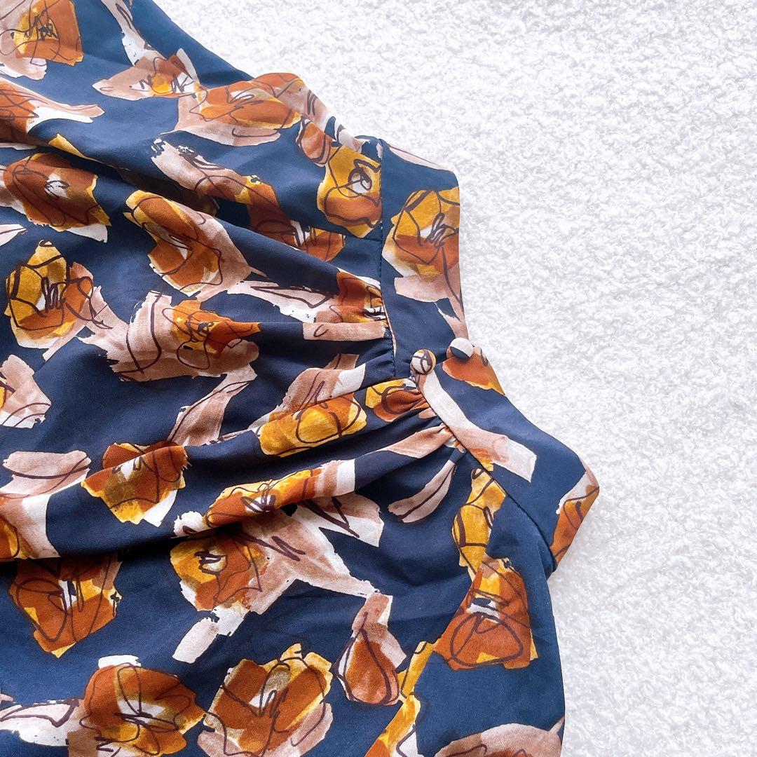 トゥモローランドコレクション 花柄ブラウス デンスフラワー