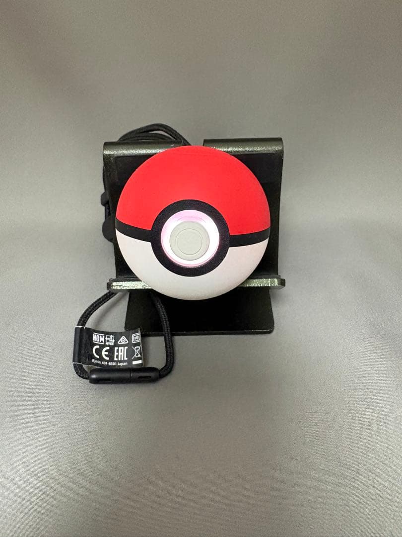 ポケモン レッツゴーイーブイ Switch ソフト＆モンボ型コントローラー