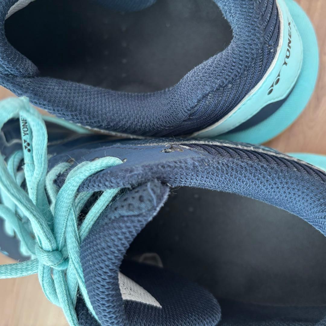 【美品】ヨネックス パワークッションスリム SHB65Z3S 25.5cm