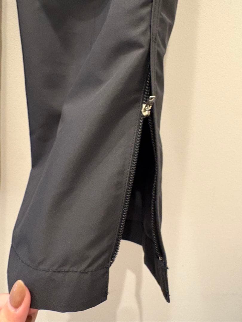 新品J.LINDEBERGストレッチパンツ軽量 高通気 吸湿速乾 size27