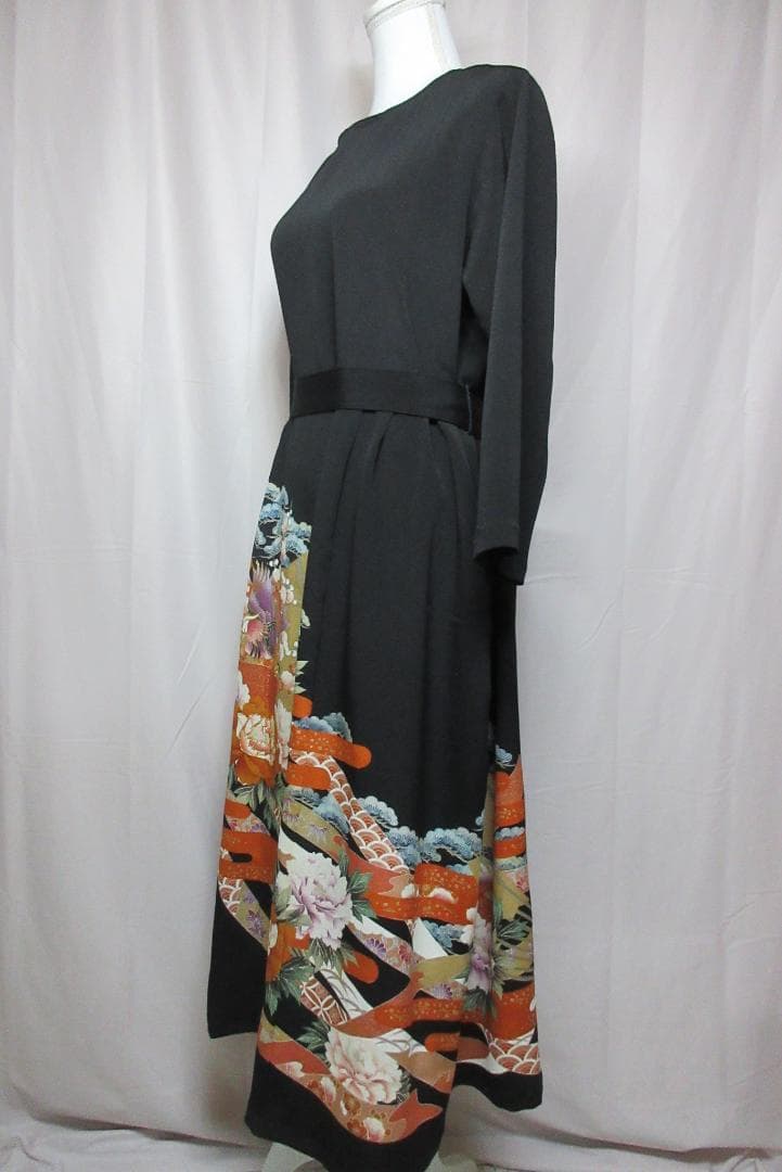 留袖ワンピース　 鳥花柄　金糸刺繍 ロングワンピース　シルク　ウエストリボン紐付