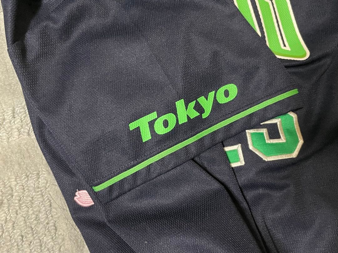 K*様 【貴重品】　プロ野球　山田哲人　旧背番号　ユニホーム　日本代表　侍ジャパ