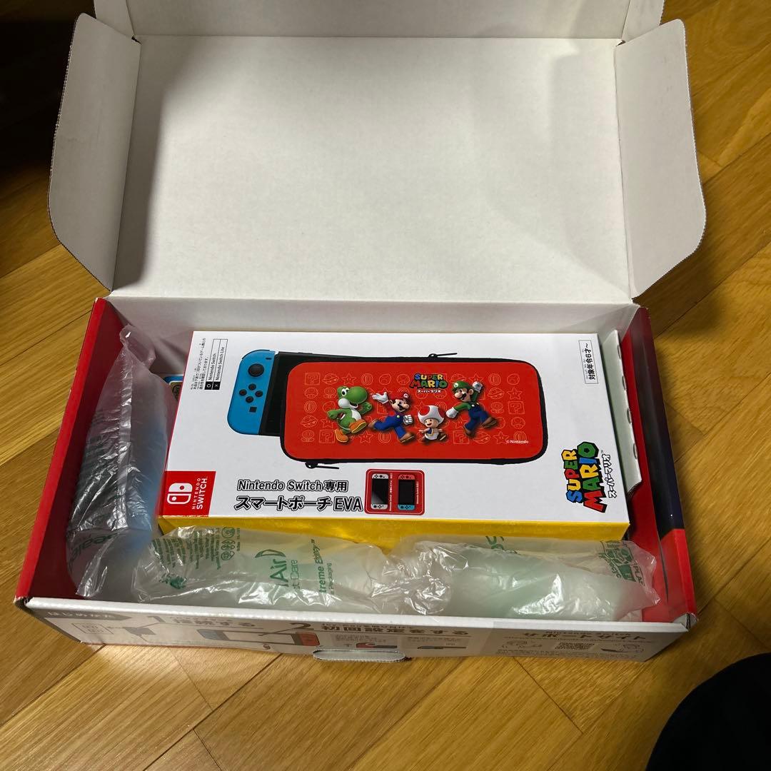 Nintendo Switch 本体のみ　　マリオケース付き