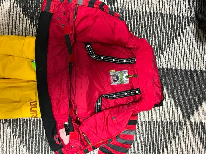 BURTON キッズ ウェア サイズ画像にて確認して下さい！！