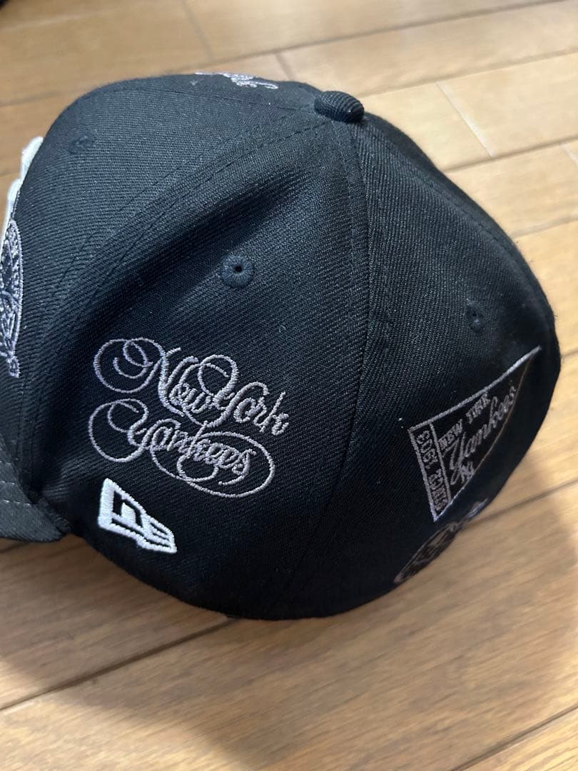 ニューヨーク・ヤンキース ブラックキャップ 限定品