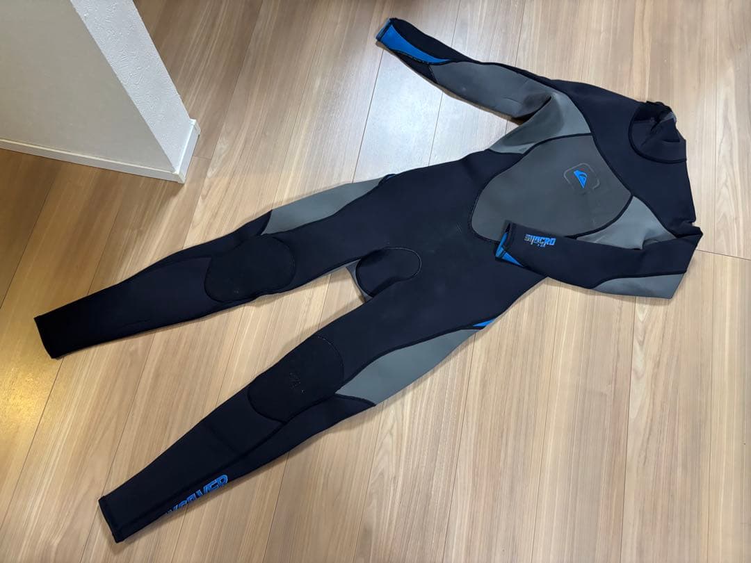 ★送料無料★お洒落　クイックシルバー　フルスーツ　ウエットスーツ　サーフィン