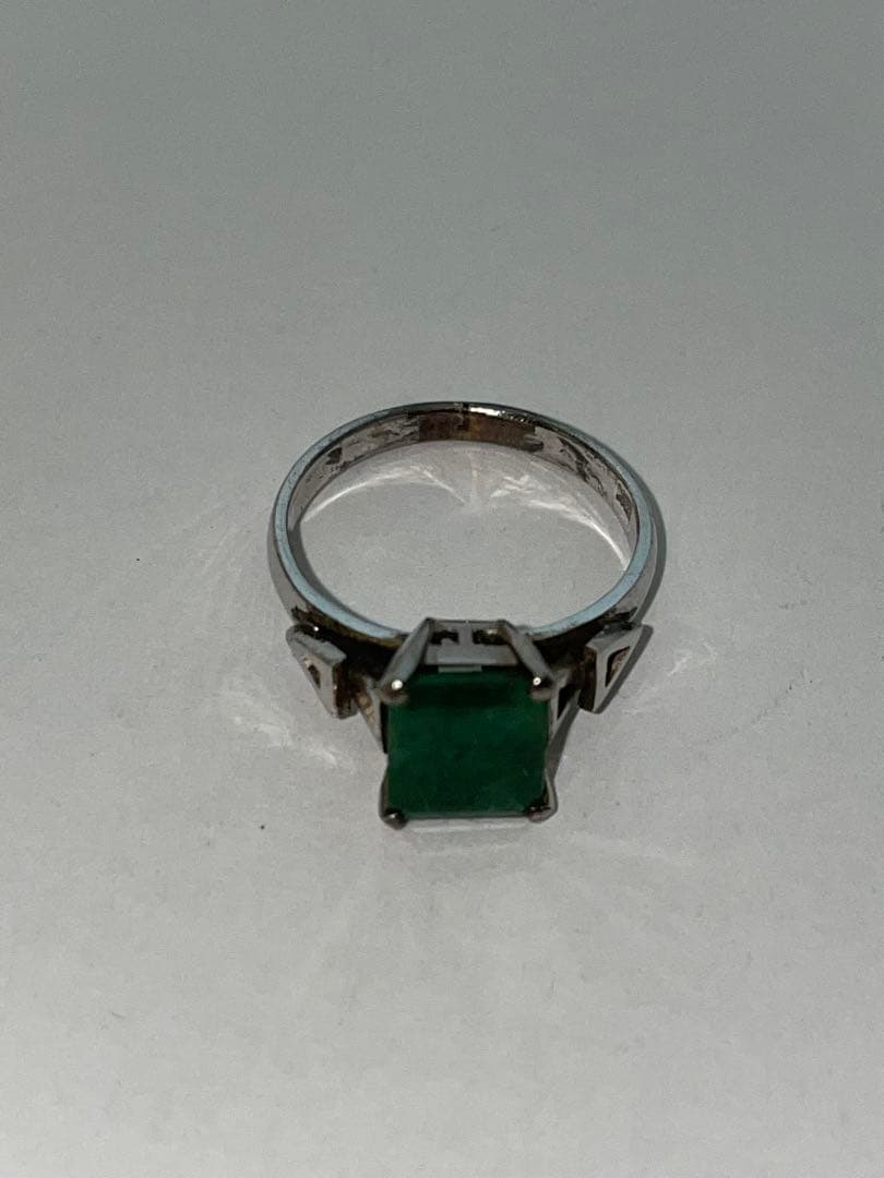 T*a様 18kリング石付き　カラット記載無し