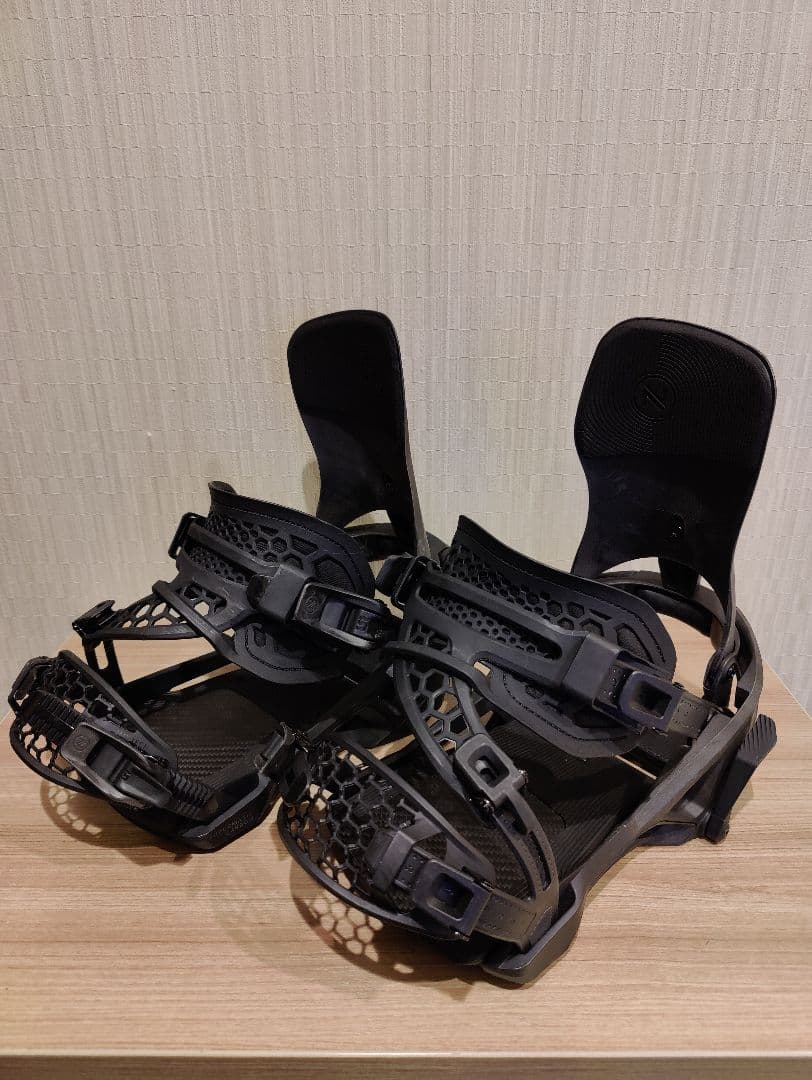 NIDECKER SUPERMATIC CARBON Lサイズ　ビンディング