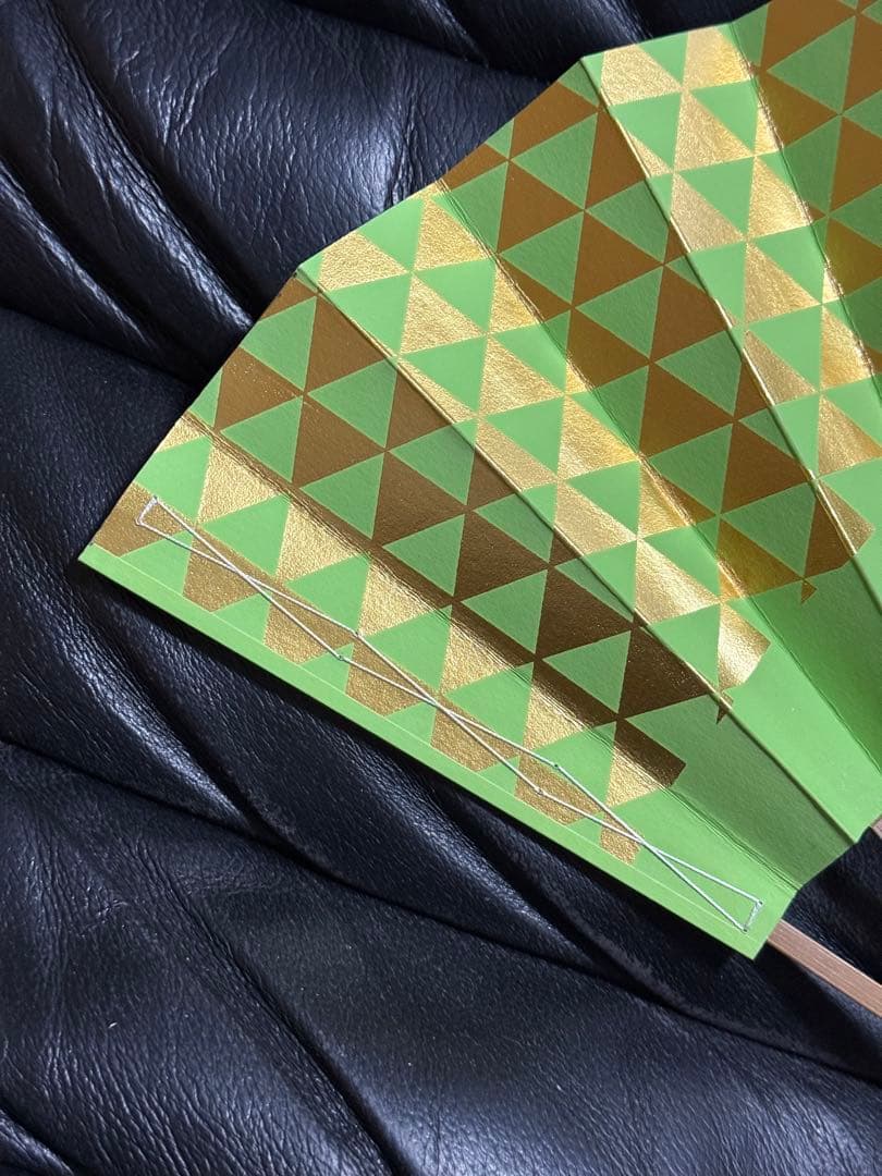 扇子　29cm 2本組　墨絵牡丹　パール　扇子　舞踊　大衆演劇　着物　和装　小物