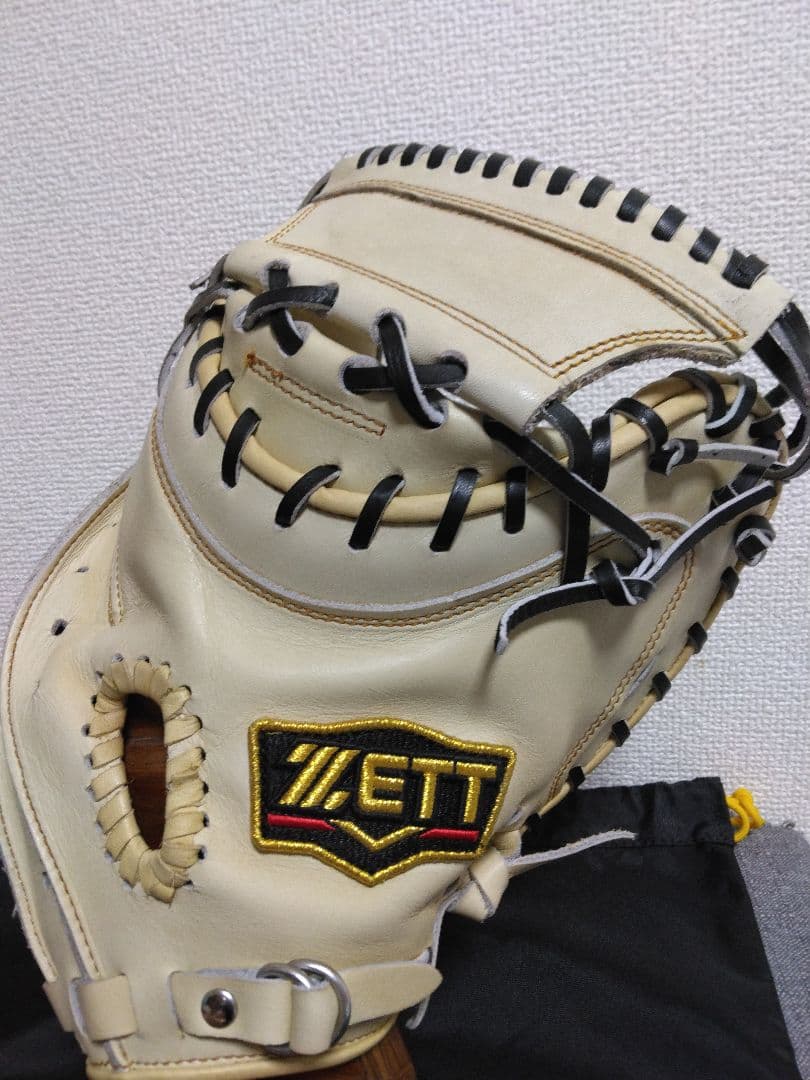 ゼットプロステイタス軟式キャッチャーミット