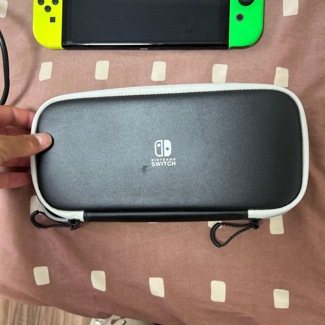 Nintendo Switch 本体 グリーン 充電器付き　付属品全部あり