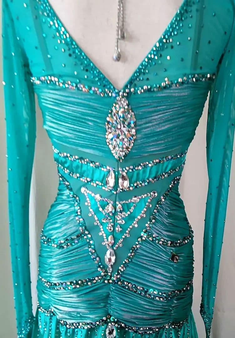 社交ダンススタンダードドレス！豪華！CHRISANNE 製 ターコイズグリーン！