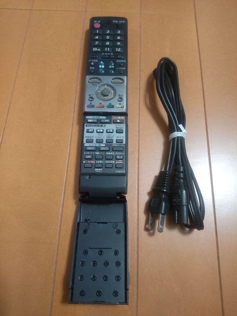 シャープ　AQUOS　DV―ACW85 500GB DVDレコーダー