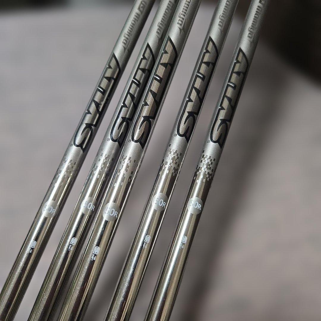 TaylorMade P790 レッドブルコラボ　限定アイアン　5本セット②