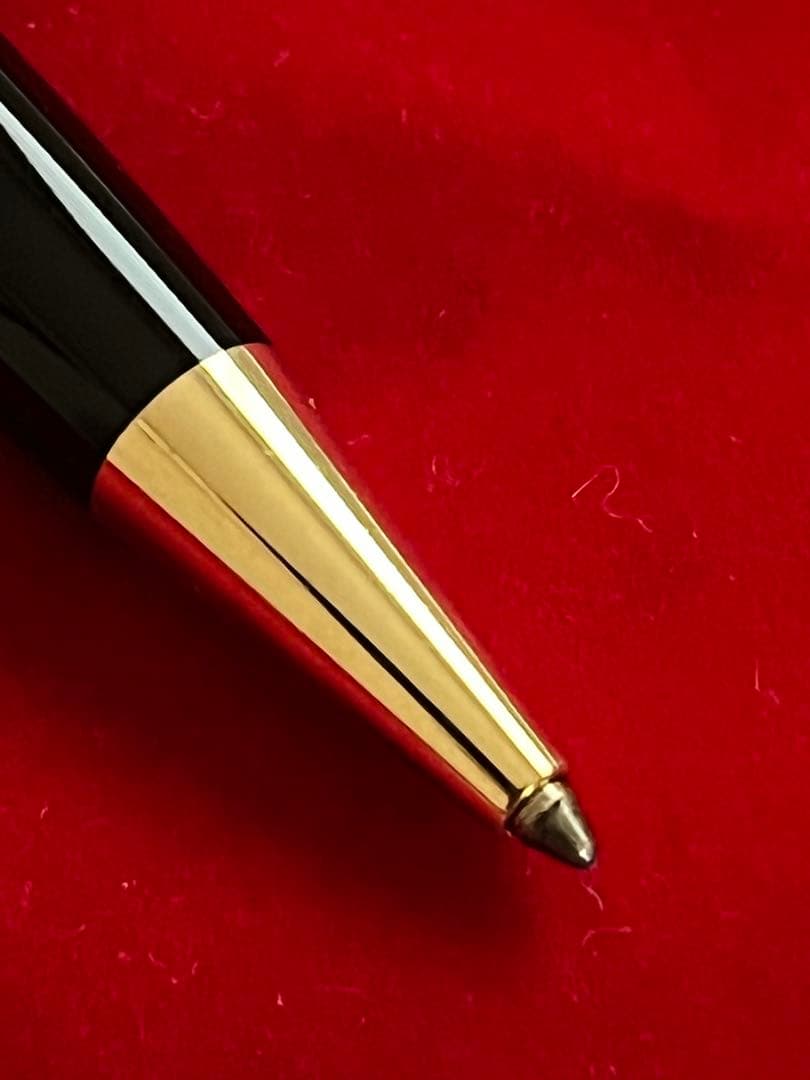 モンブランボールペン マイスターシュテュック164ゴールド‼️艶やかです‼️
