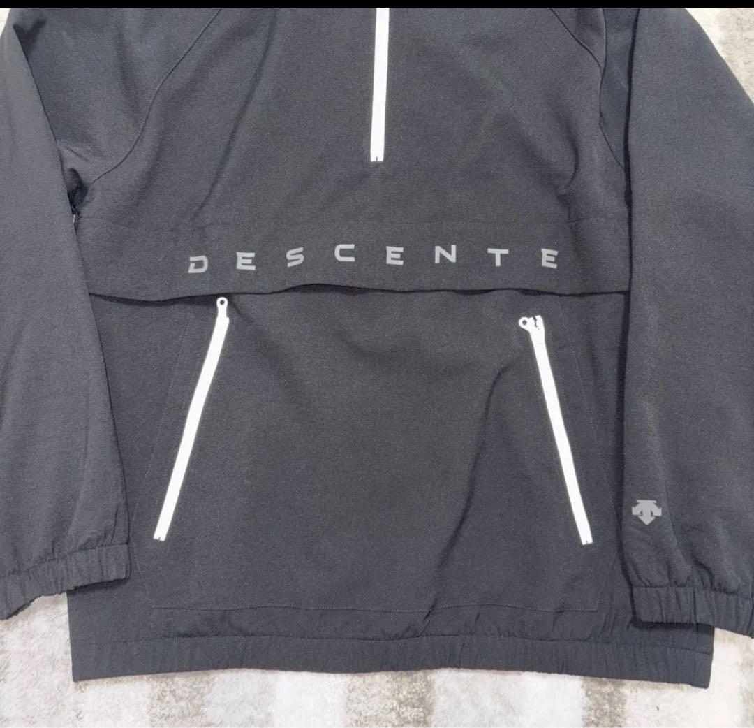 デサント　ハーフジップ　プルオーバー　M パーカージャケット　メンズ　黒