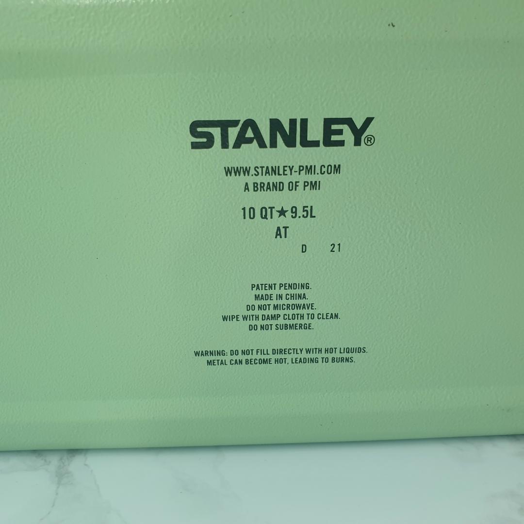 スターバックス スタンレー ランチボックス 9.4L