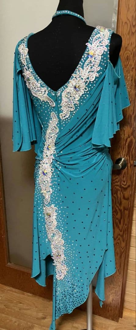 【あまちゃん】社交ダンス　ラテンドレス　美品