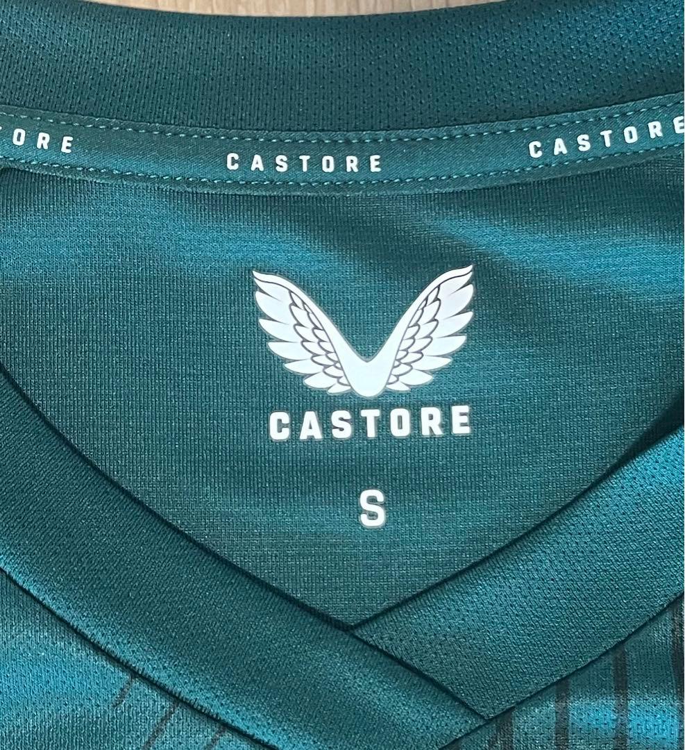 Castore ウルブス　ウォームアップシャツ　プラシャツ　プレマッチ　サッカー