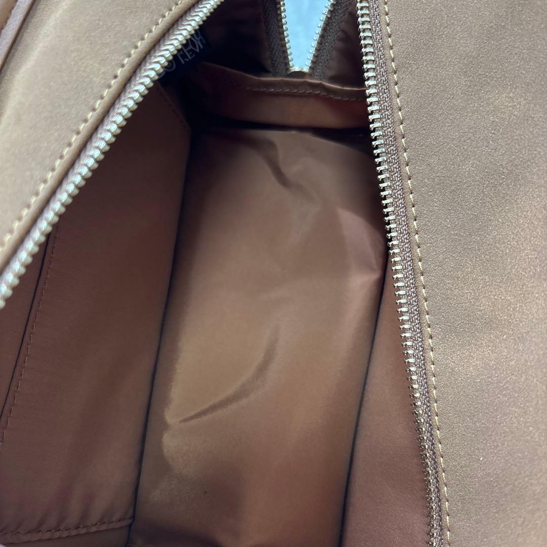 BISOU×L'EAU マルチポーチ　フェイクスエード　Mサイズ