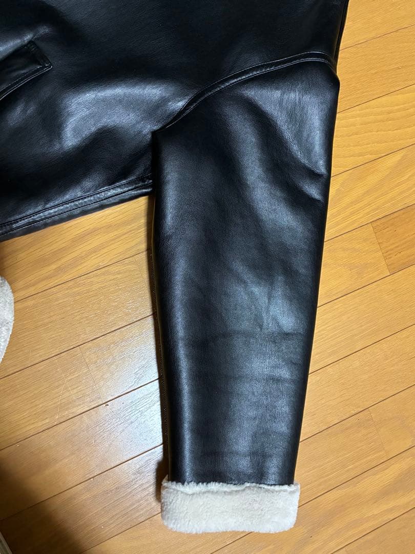 Lui’s フェイクレザームートンジャケット　Freeサイズ