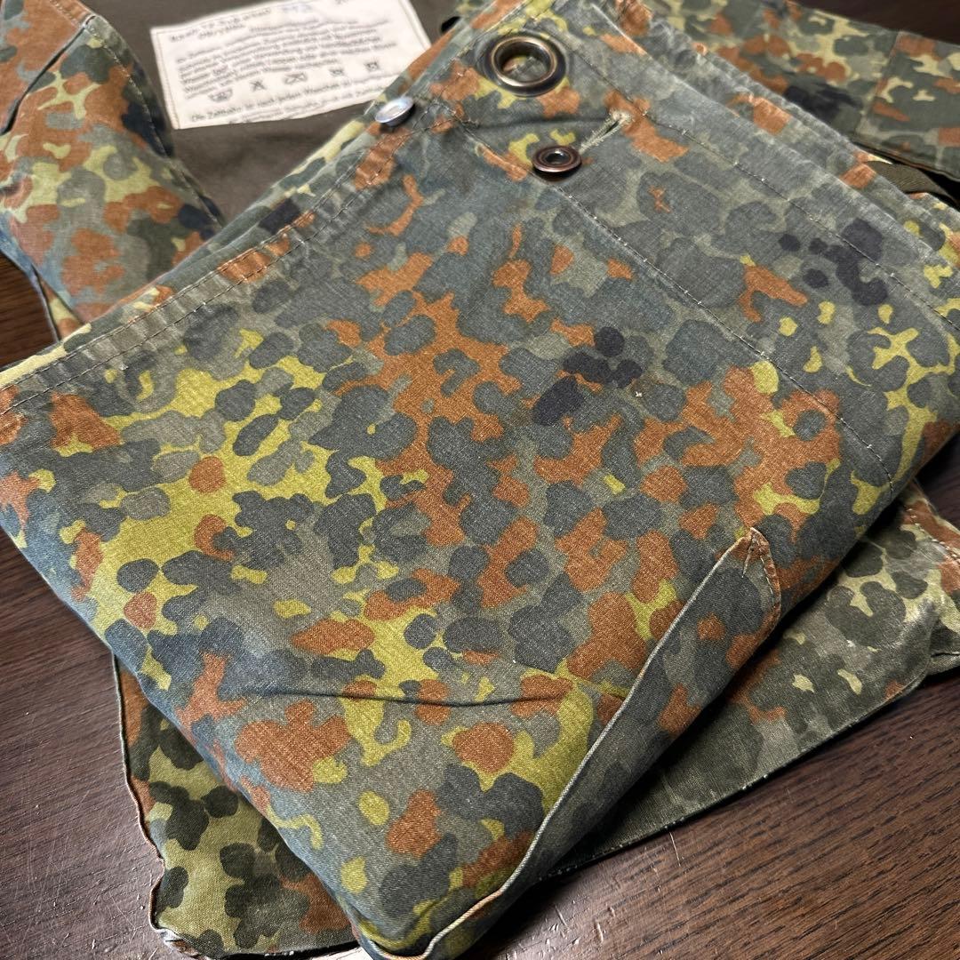 ドイツ軍幕(ポンチョテント)と収納袋とペグケース