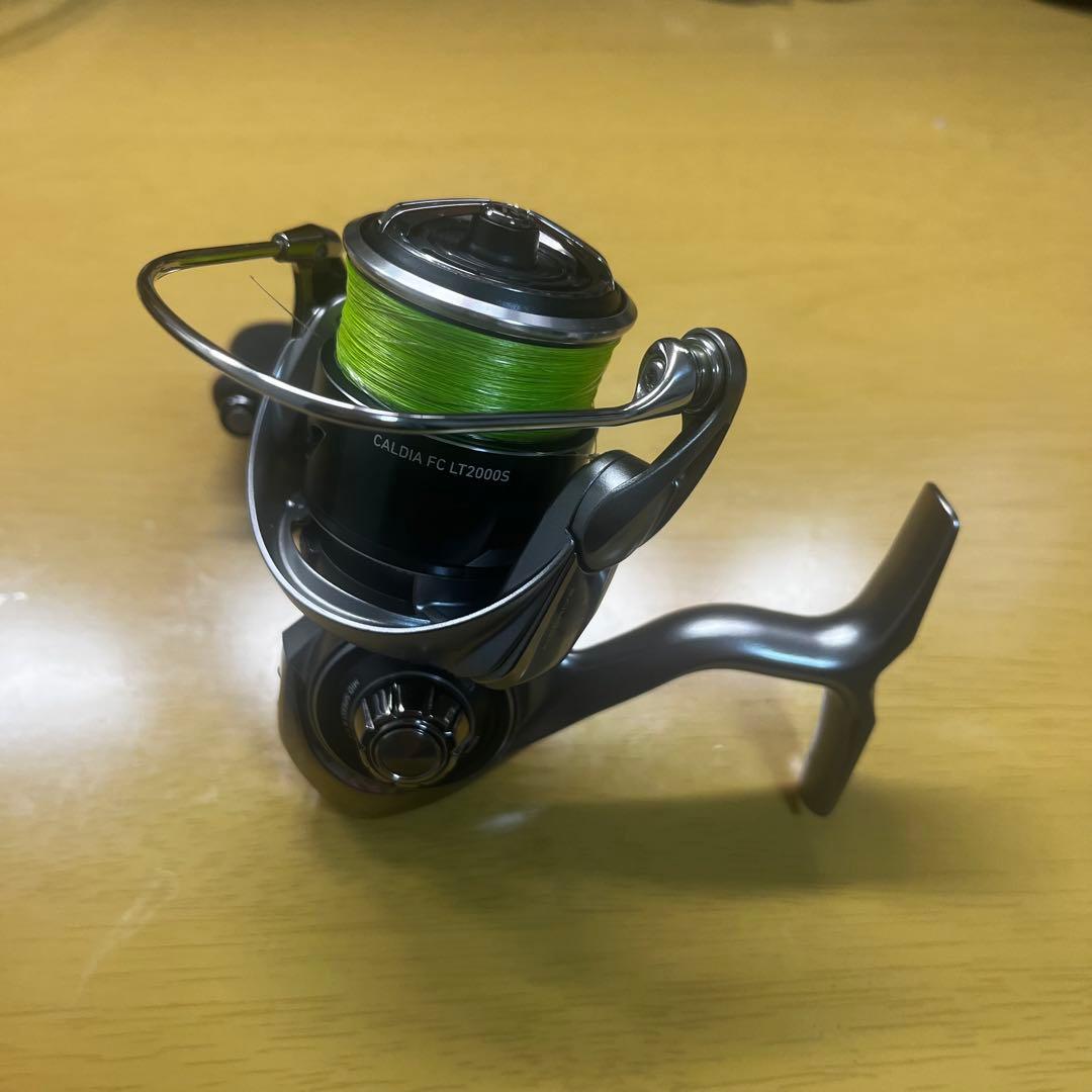 CALDIA FC LT2000S スピニングリール