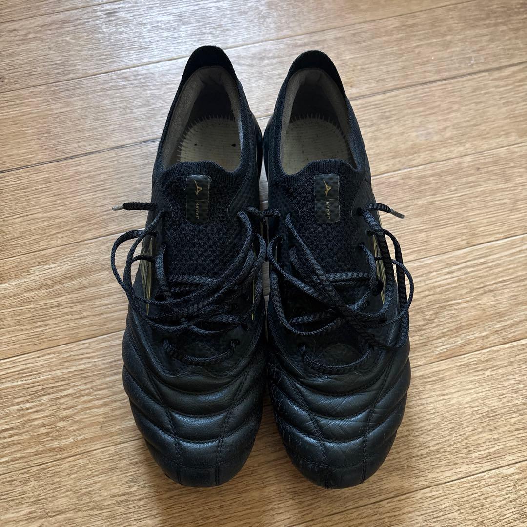 モレリアネオ4β Japan ブラックゴールド 26.5cm