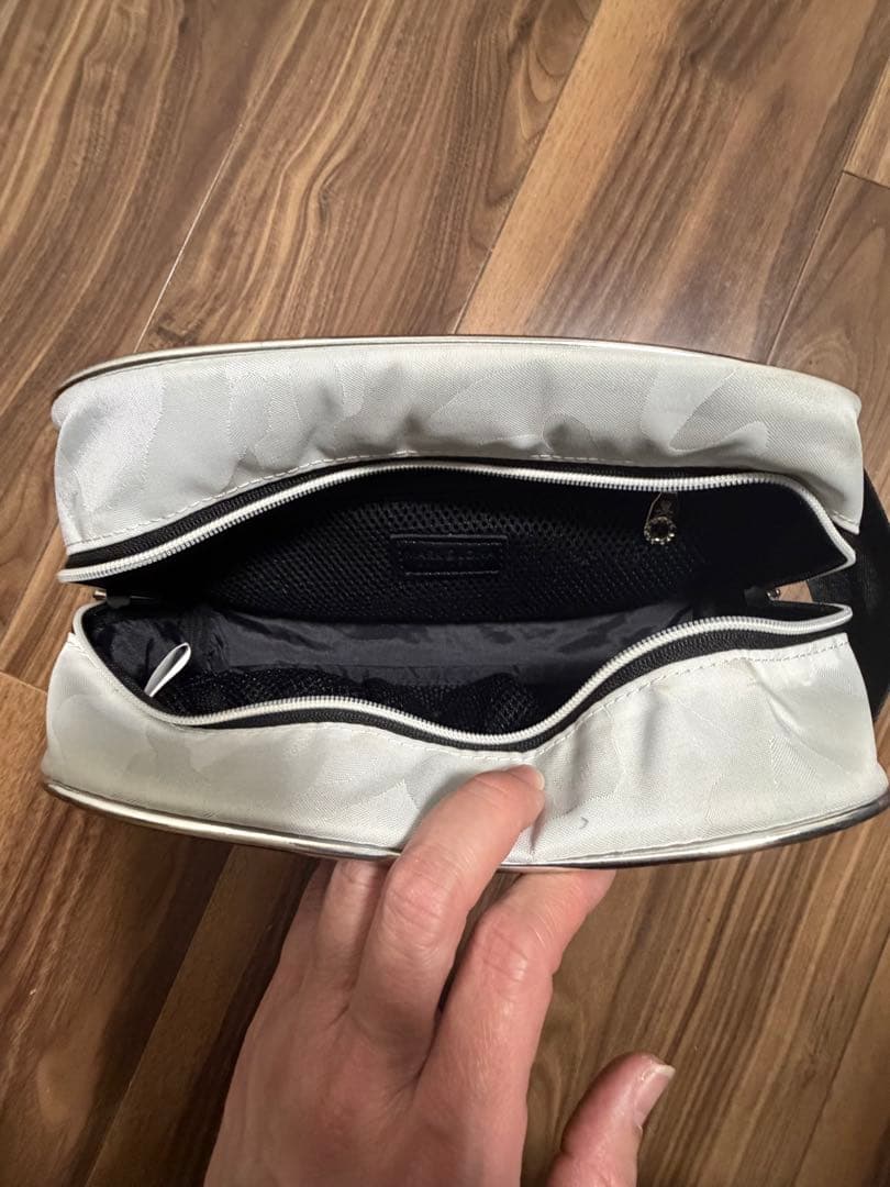 マークアンドロナ　カートバッグ