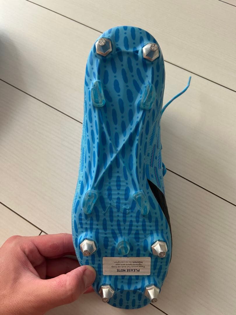 Puma FUTURE ライトブルー スパイクシューズ