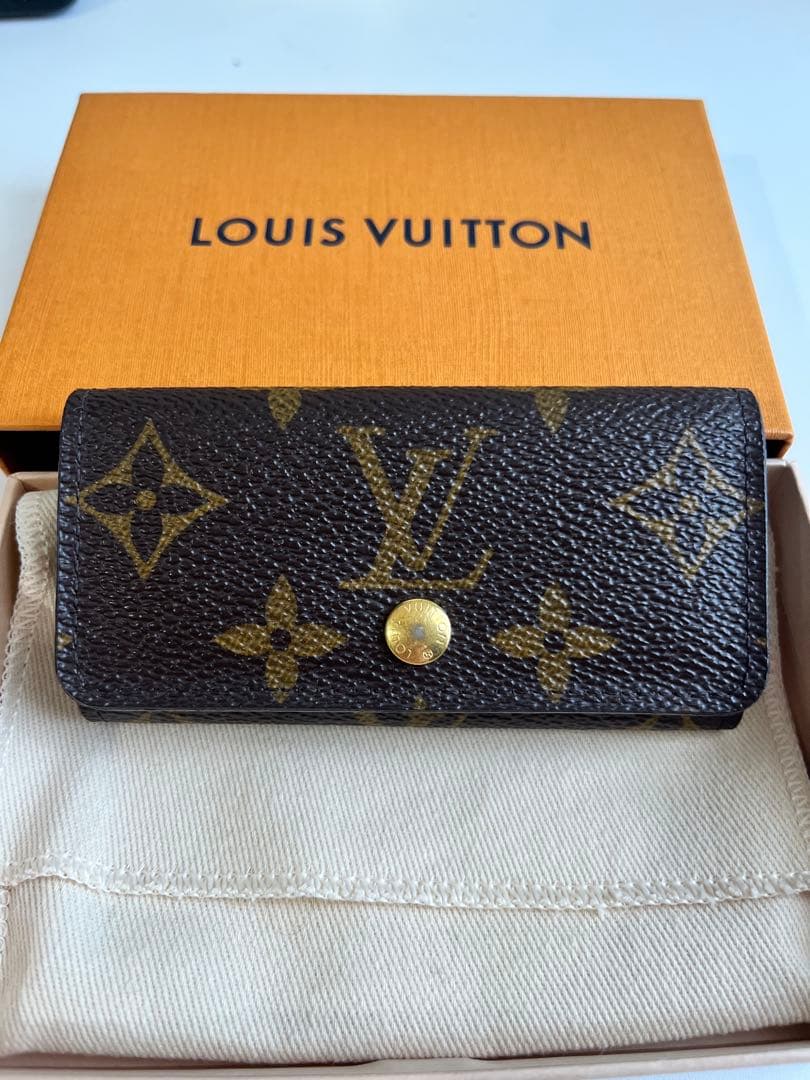 LOUISV UITTON ヴィトン ミュルティクレ 4連 キーケース　美品✨