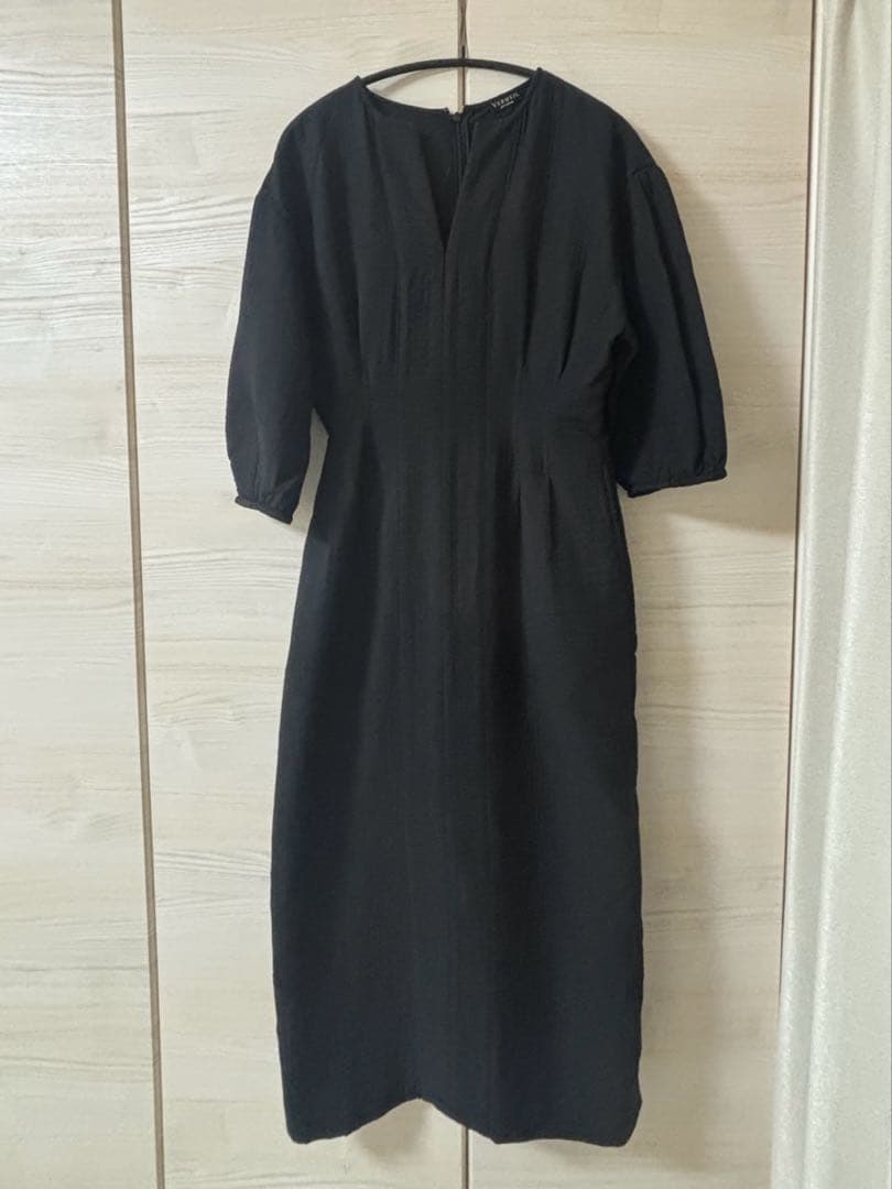 VERMAIL PAR IENA ** ウエストシェイプパフスリーブワンピース