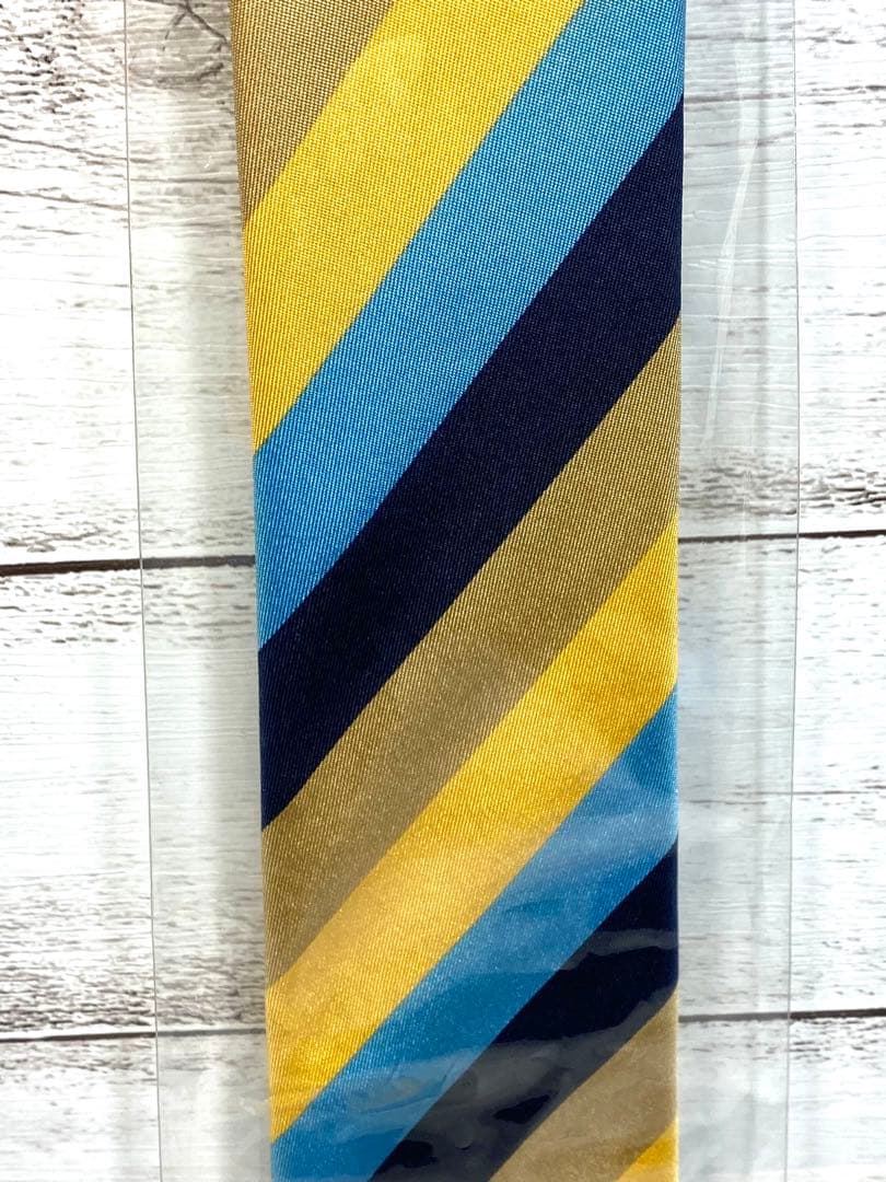 【極美品デザイン】LOUIS VUITTONルイヴィトン ネクタイクリーニング済