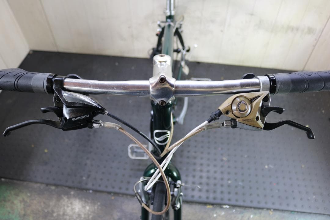 GIANT ESCAPE R3 700C アルミ 24速 500mm緑色クロス