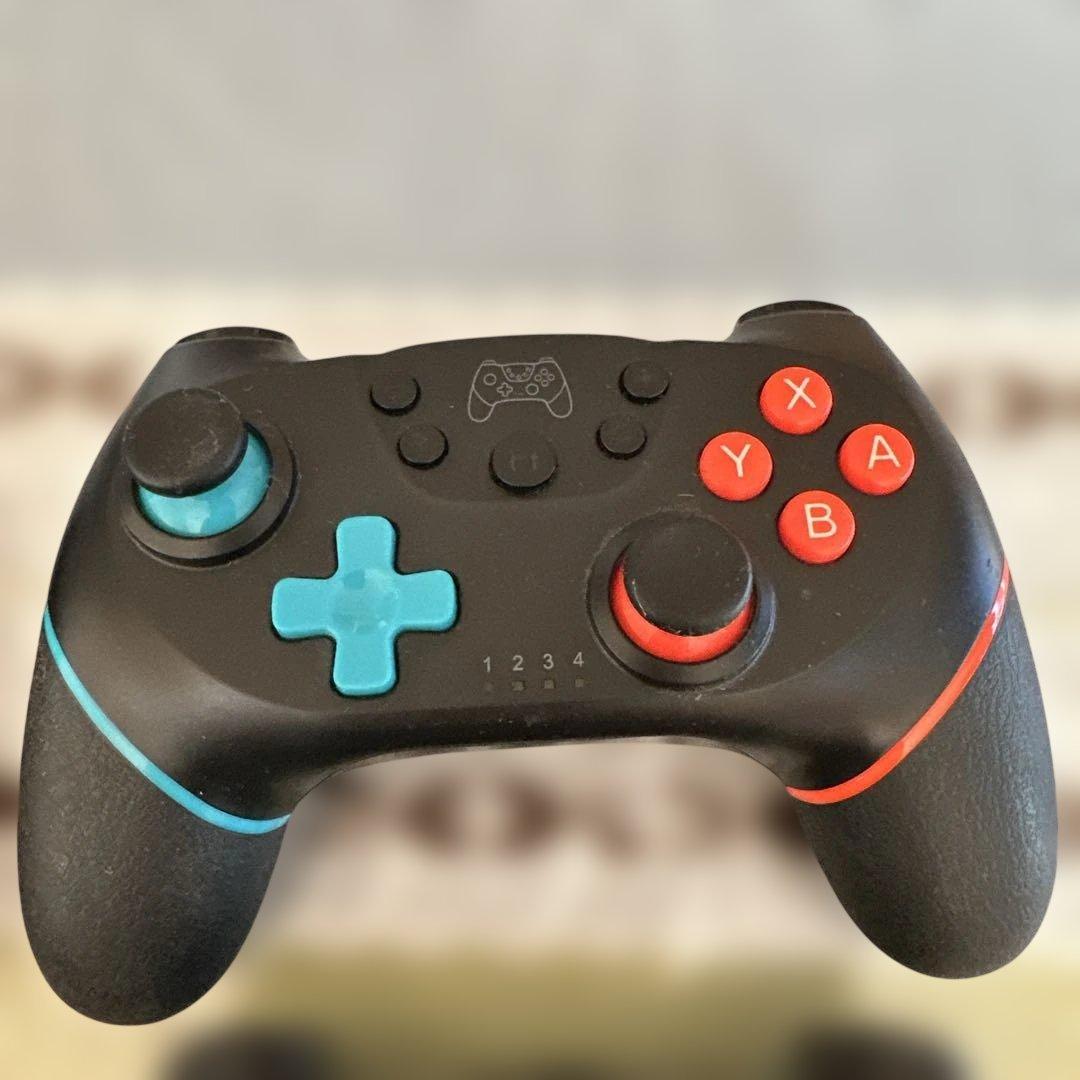 ゲームコントローラー 6個セット 黒/青/赤