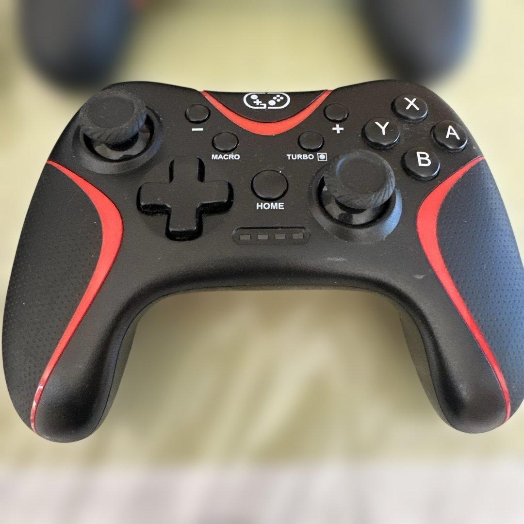 ゲームコントローラー 6個セット 黒/青/赤