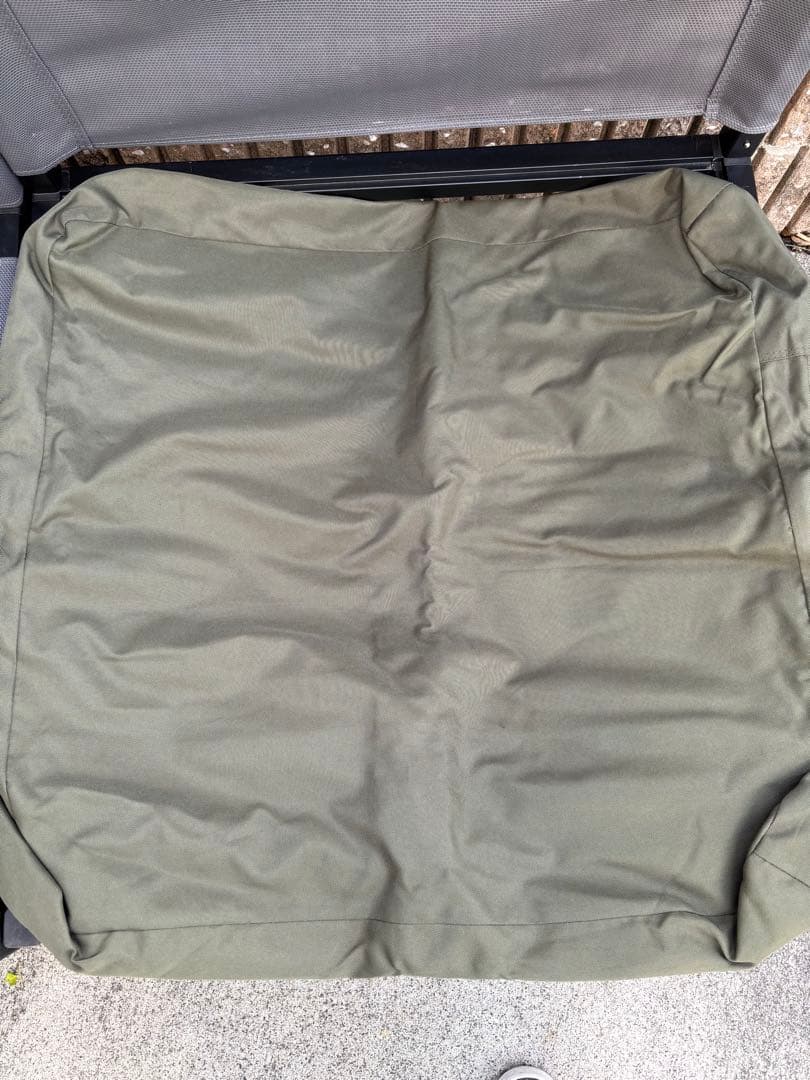 OUTPUT LIFE（アウトプットライフ）　エアグランプソファ2P カーキ