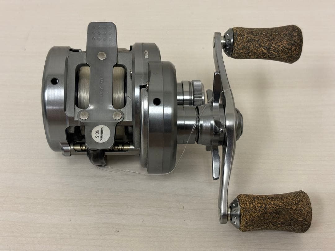 シマノ　19カルカッタコンクエストDC200 右巻き