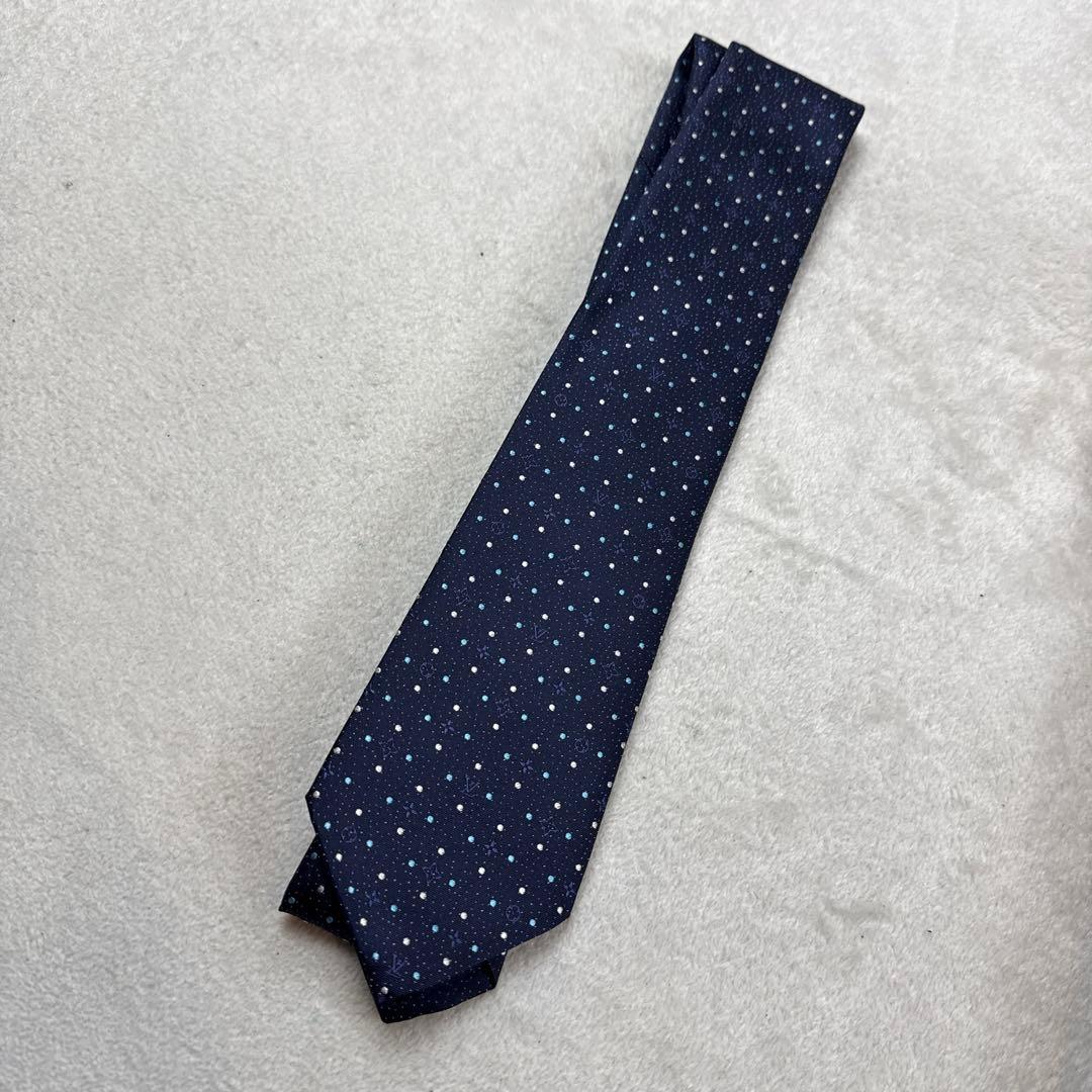 ルイヴィトン LVロゴ　モノグラムドット柄 ネクタイ　ネイビー　M79450