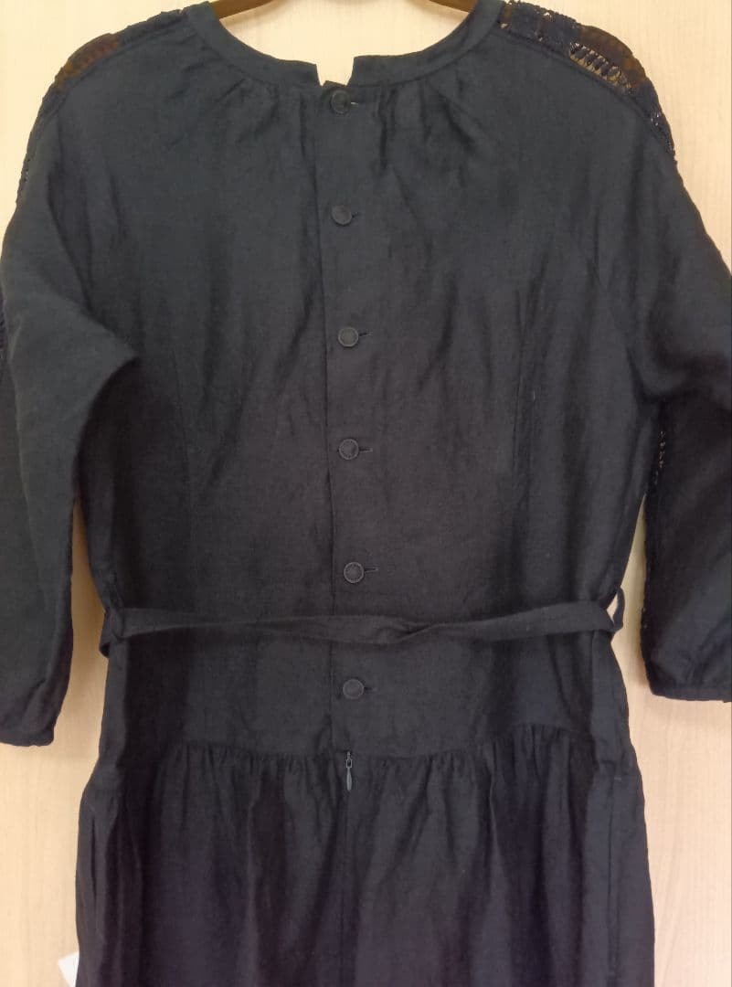 リゼッタ ネイビー レースワンピース「アガサ」