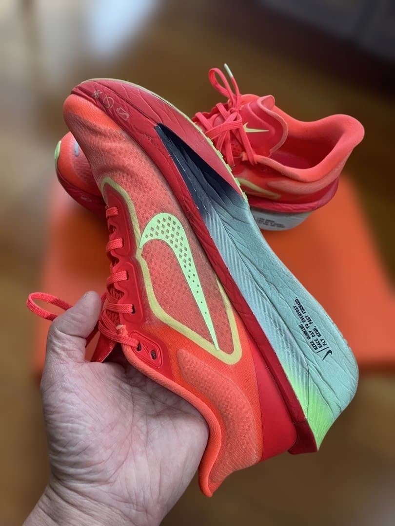 NIKE ズームフライ6 26.5cm