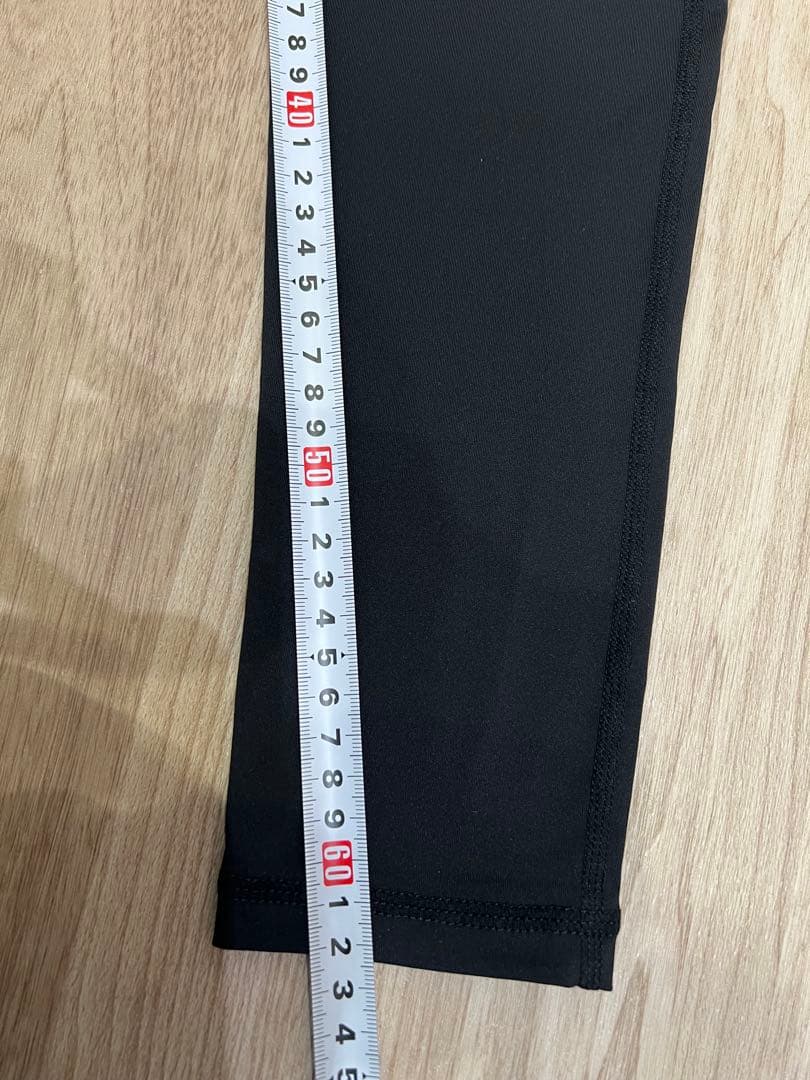 alo ヨガ レギンス パンツ