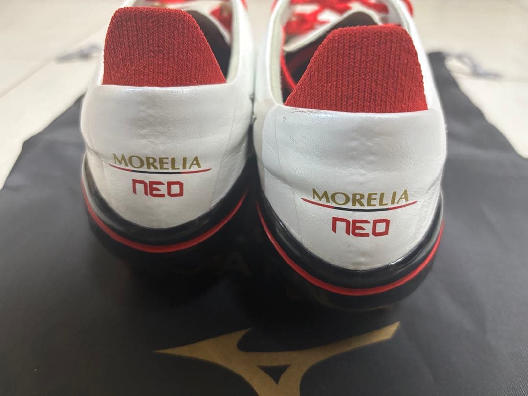 Mizuno モレリアネオ4 SG 値下げ可能