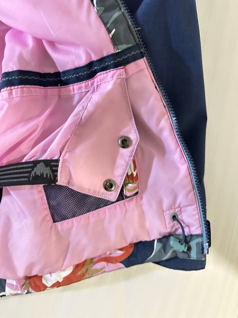 【美品】BURTON バートン 花柄 スノボウェア ジャケット