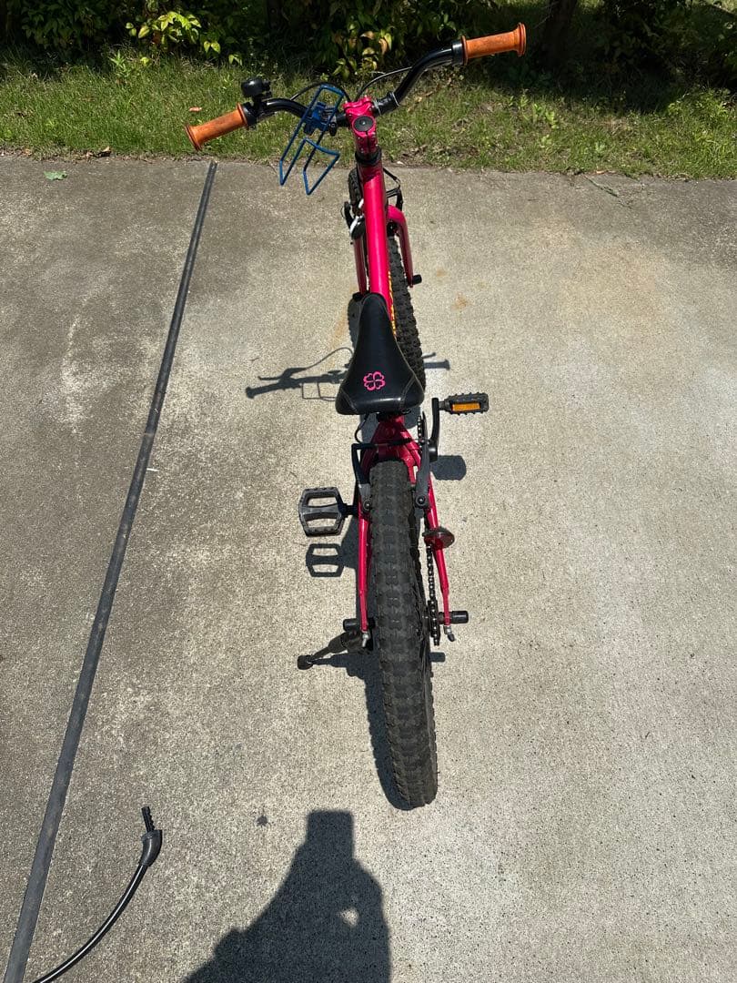 専用　ヨツバサイクル　20インチ ピンク キッズバイク