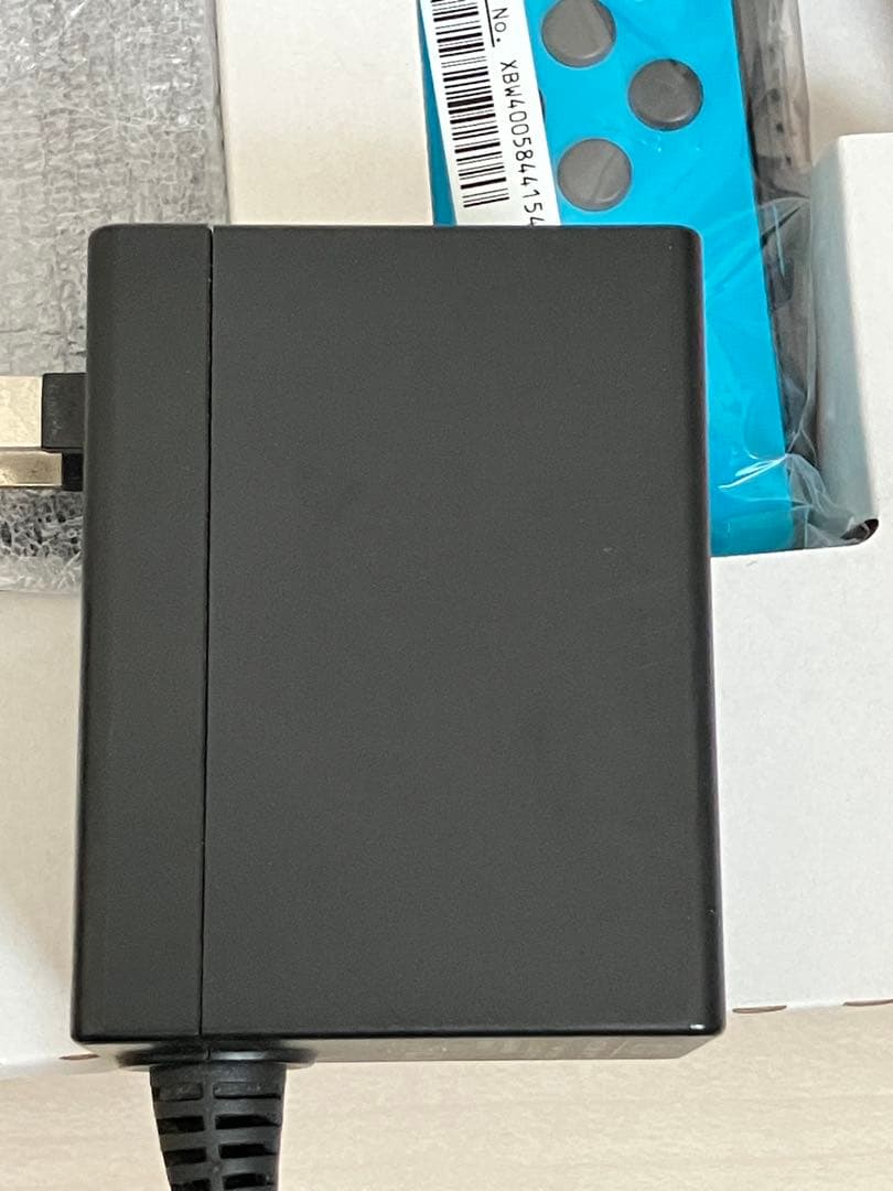 Nintendo Switch ネオンブルー/ネオンレッド 本体　周辺機器付き